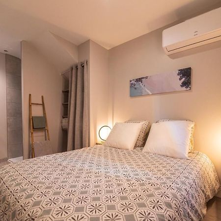 Au Coin Des Vins Apartment Tulette ภายนอก รูปภาพ